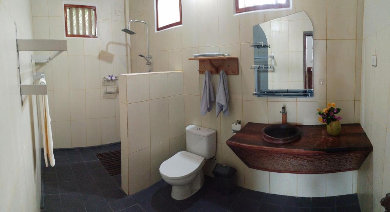 New Raya - Nias Beach Bungalows Lagudri Esterno foto